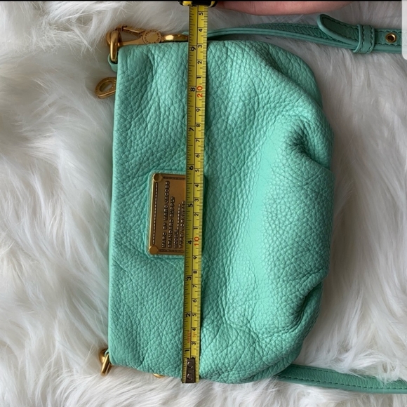 MARC BY MARC JACOB'S PEBBLED CROSSBODY - Picture 4 of 7